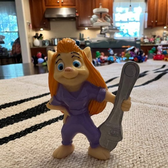GADGET 2" PVC Figure - 1991 Disney Rescue Rangers Kellogg's Cereal Toy - Picture 1 of 3